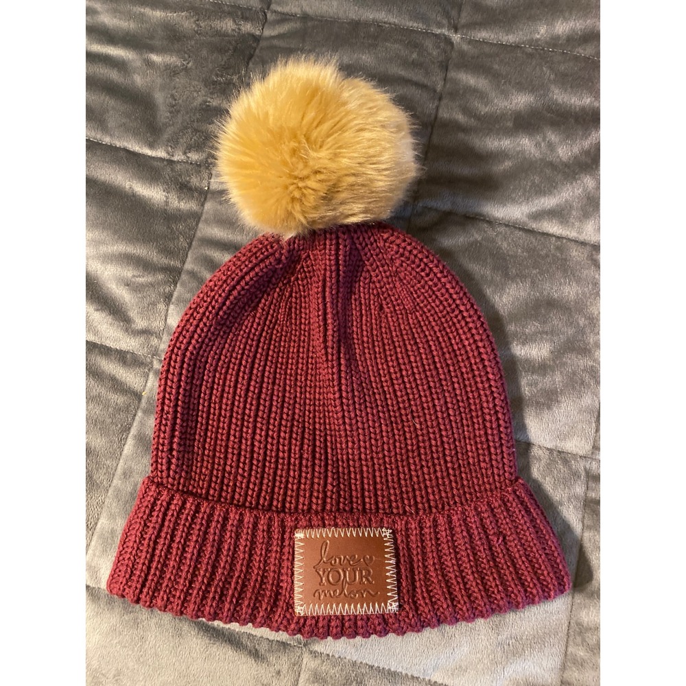 Love Your Melon BurgundyMaroon RibbedKnit Beanie Faux Fur Pom Pom Hat Women 0574